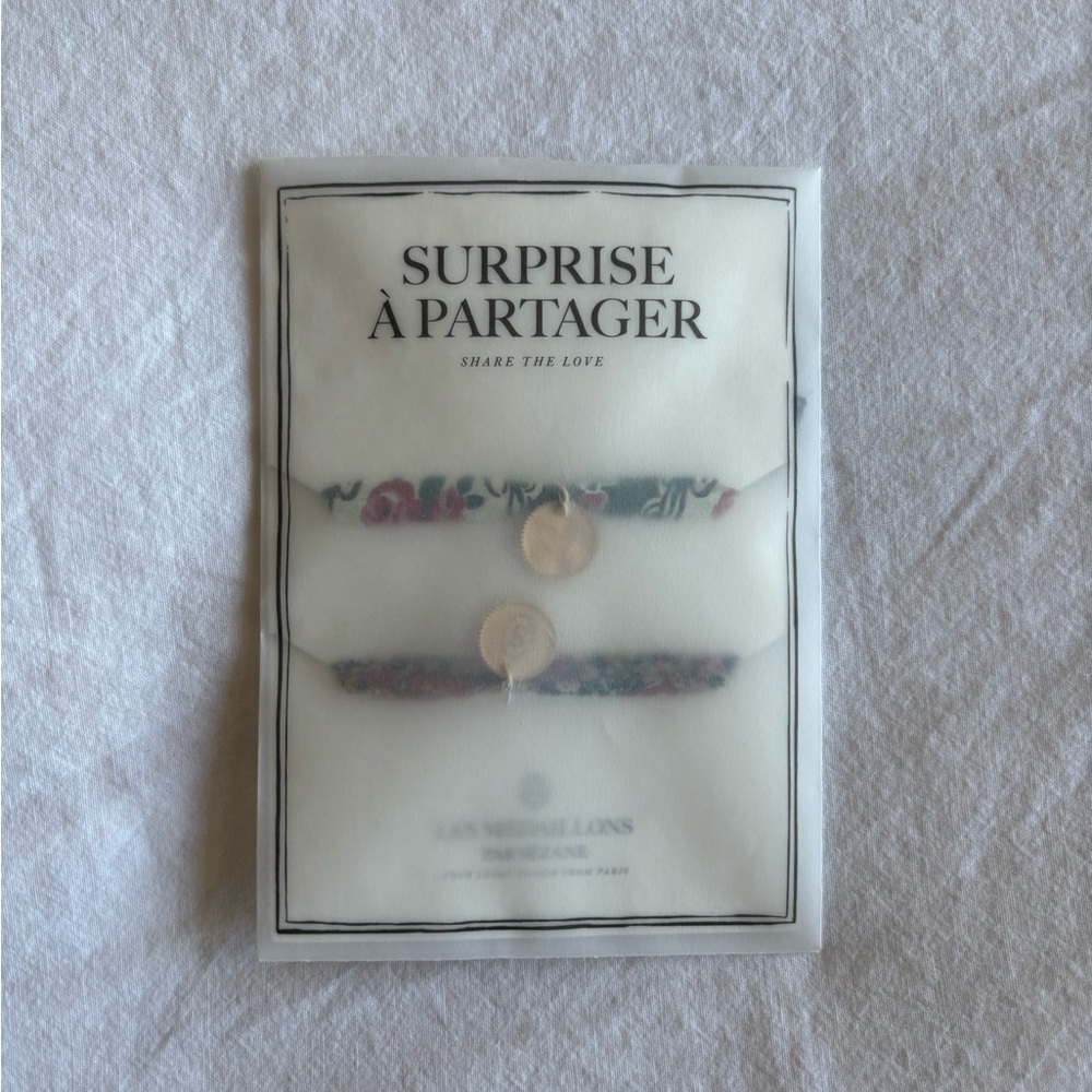 Sézane, Gold Charm Bracelet Set, NWT! - Picture 2 of 3